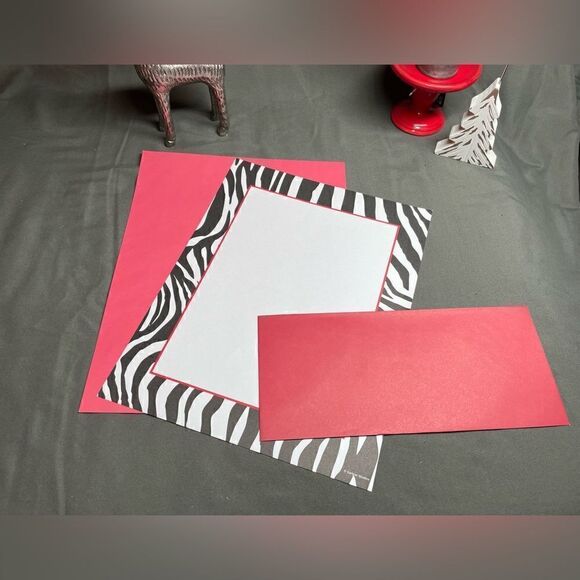 🔥❤️🔥44+ NEW! Zebra 2-Sided Stationery Gartner Coordinating Red Envelopes Set… - Picture 6 of 6